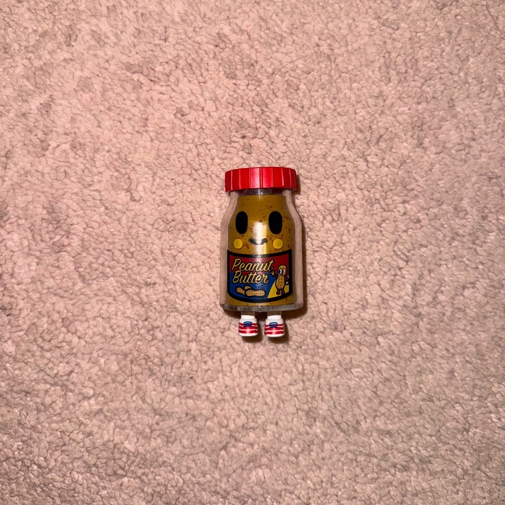 🥜 Butter Collectible Mini Figure
